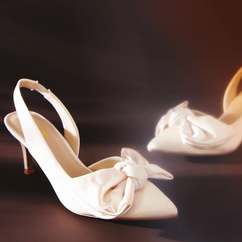 Anthropologie Ivory Knot Slingback Pumps